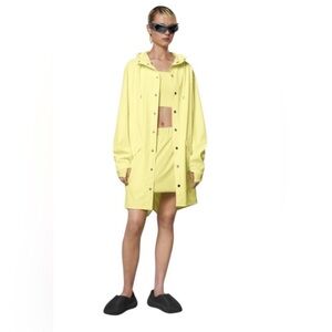 NWT Rains Long Jacket Unisex Yellow Straw Size Large